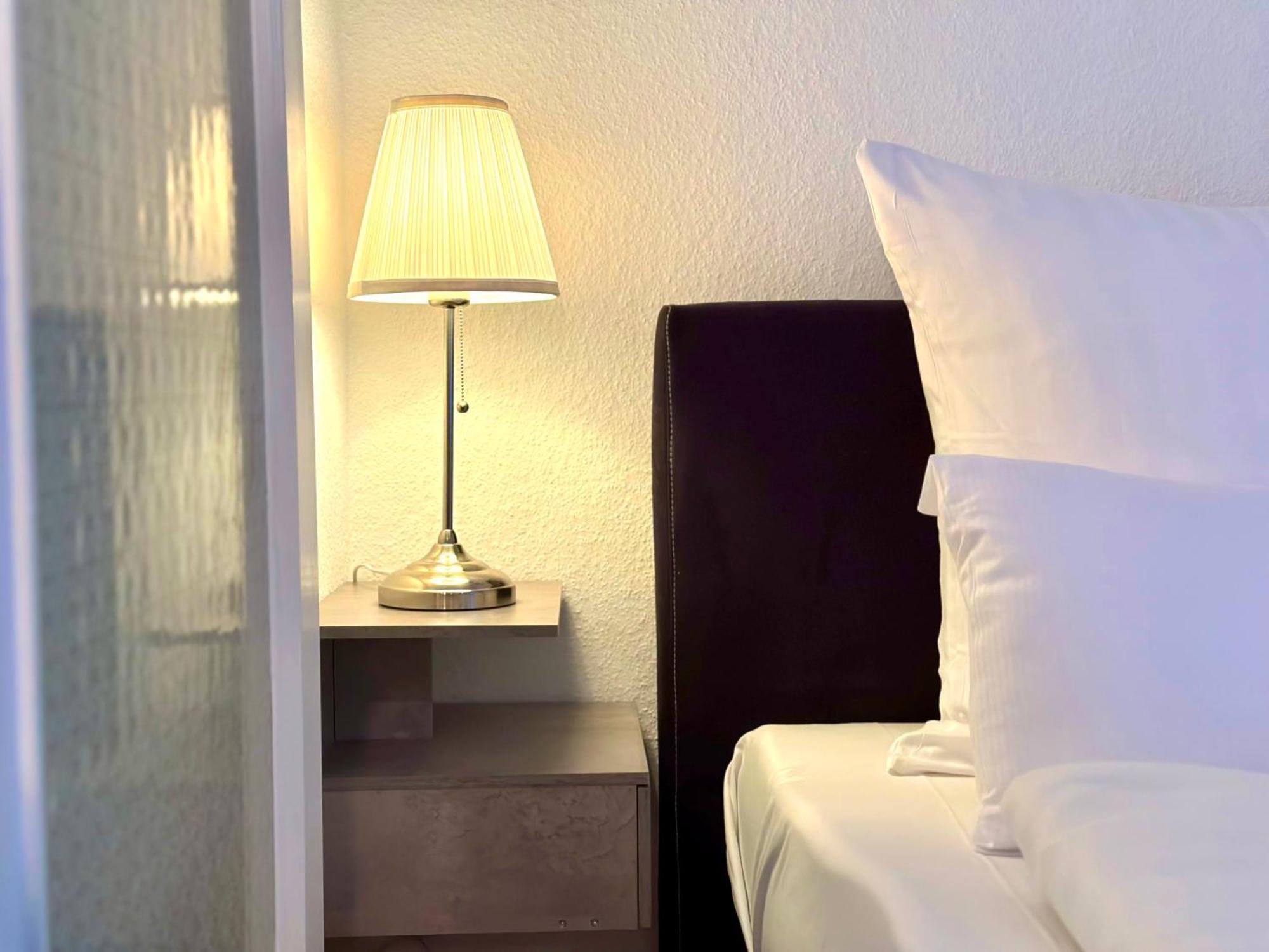 Boutique • Zentrum • Netflix • Parkplatz *