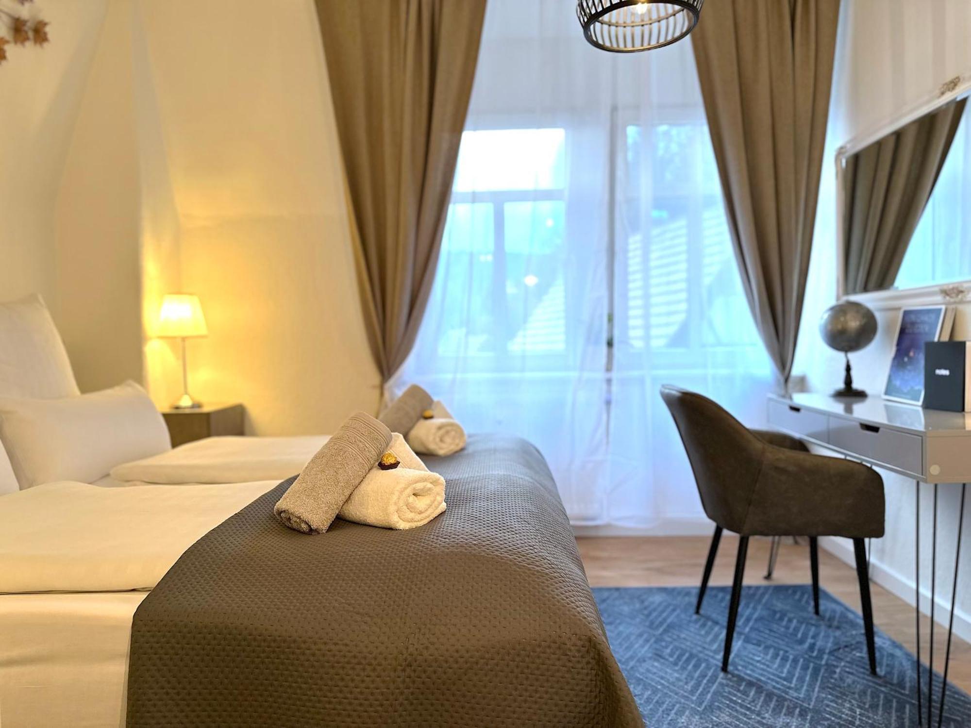Boutique • Zentrum • Netflix • Parkplatz *